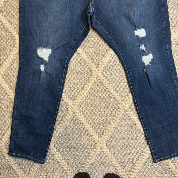 NWT! Levi’s 721 High-Rise Ripped Skinny Blue Hypersoft Jeans Women’s Size 24W - Picture 4 of 10